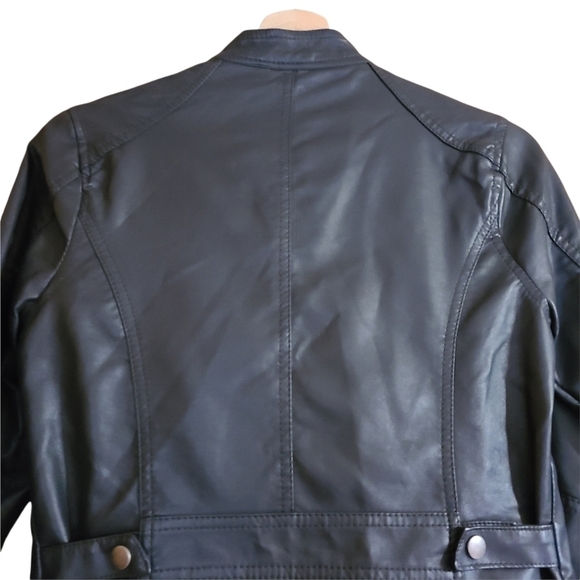 Suzy Shier gray faux leather polyethylene zip-up long-sleeved  moto jacket coat - Picture 10 of 12